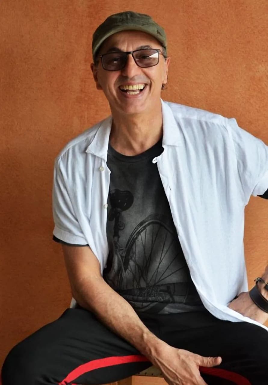 Governo de Goiás divulga programação oficial completa do Fica 2025 - Foto do cantor Zeca Baleiro